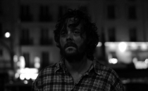 Je vous prie de sortir