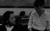 Je vous prie de sortir